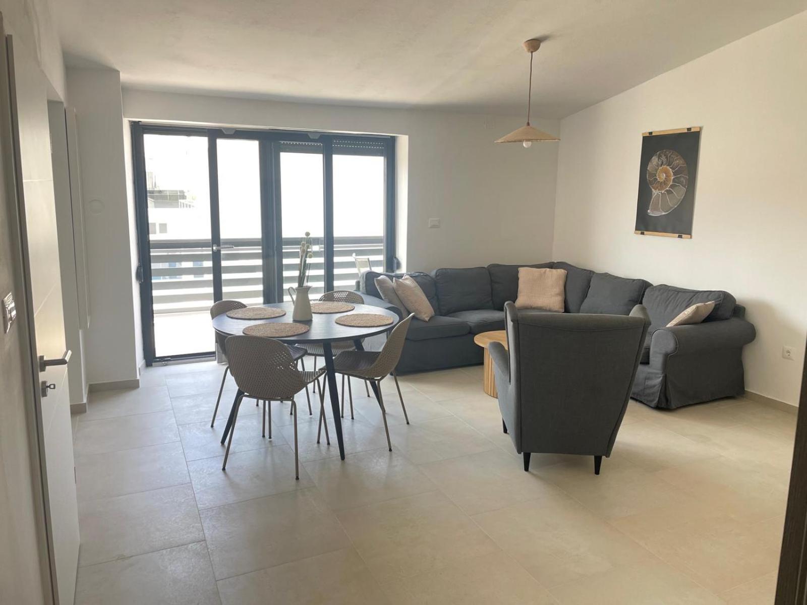 Apartments Ula Vodice Esterno foto